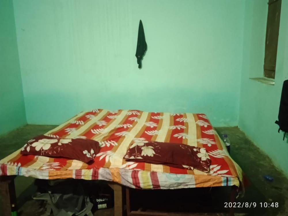 Shri Swami Sheetal Das Akhada B1-88 Assi , Near Pushkar Talab,Varanasi, Ashram Dharmshala Hotel ภายนอก รูปภาพ