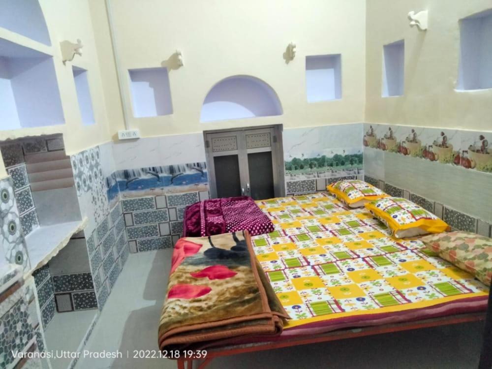 Shri Swami Sheetal Das Akhada B1-88 Assi , Near Pushkar Talab,Varanasi, Ashram Dharmshala Hotel ภายนอก รูปภาพ