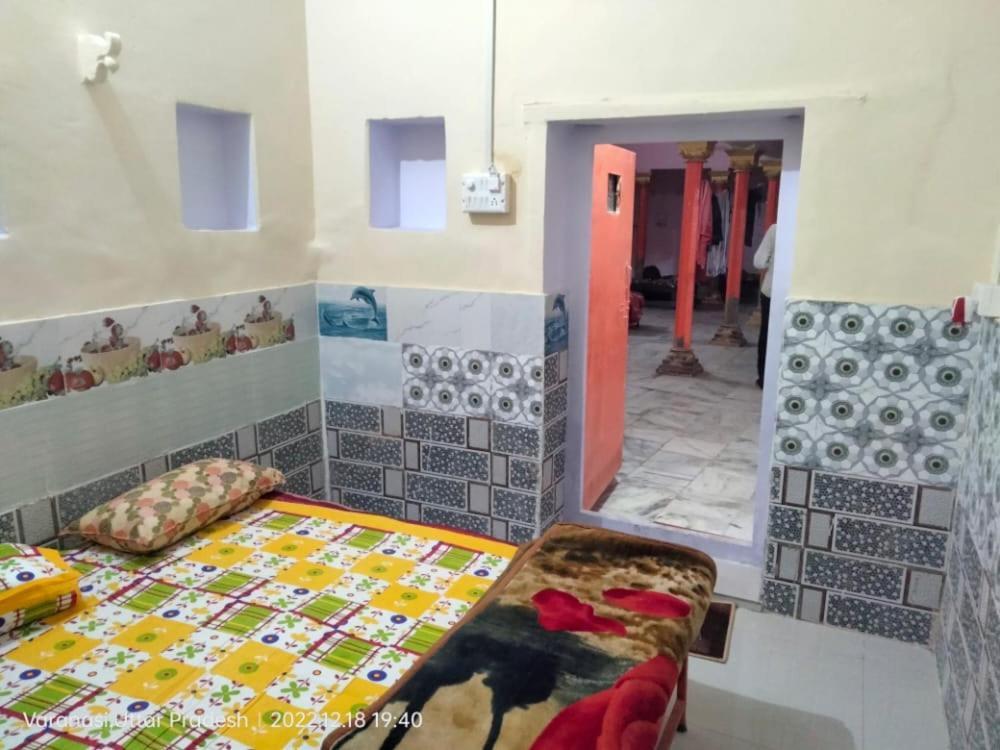 Shri Swami Sheetal Das Akhada B1-88 Assi , Near Pushkar Talab,Varanasi, Ashram Dharmshala Hotel ภายนอก รูปภาพ